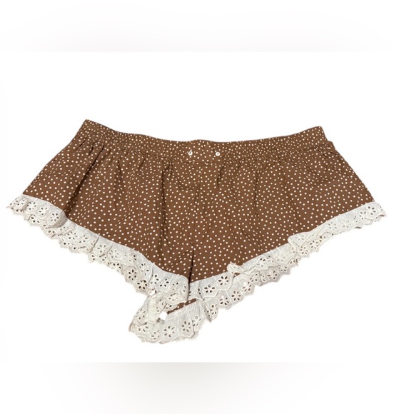 Sold - Picture 3 of 5